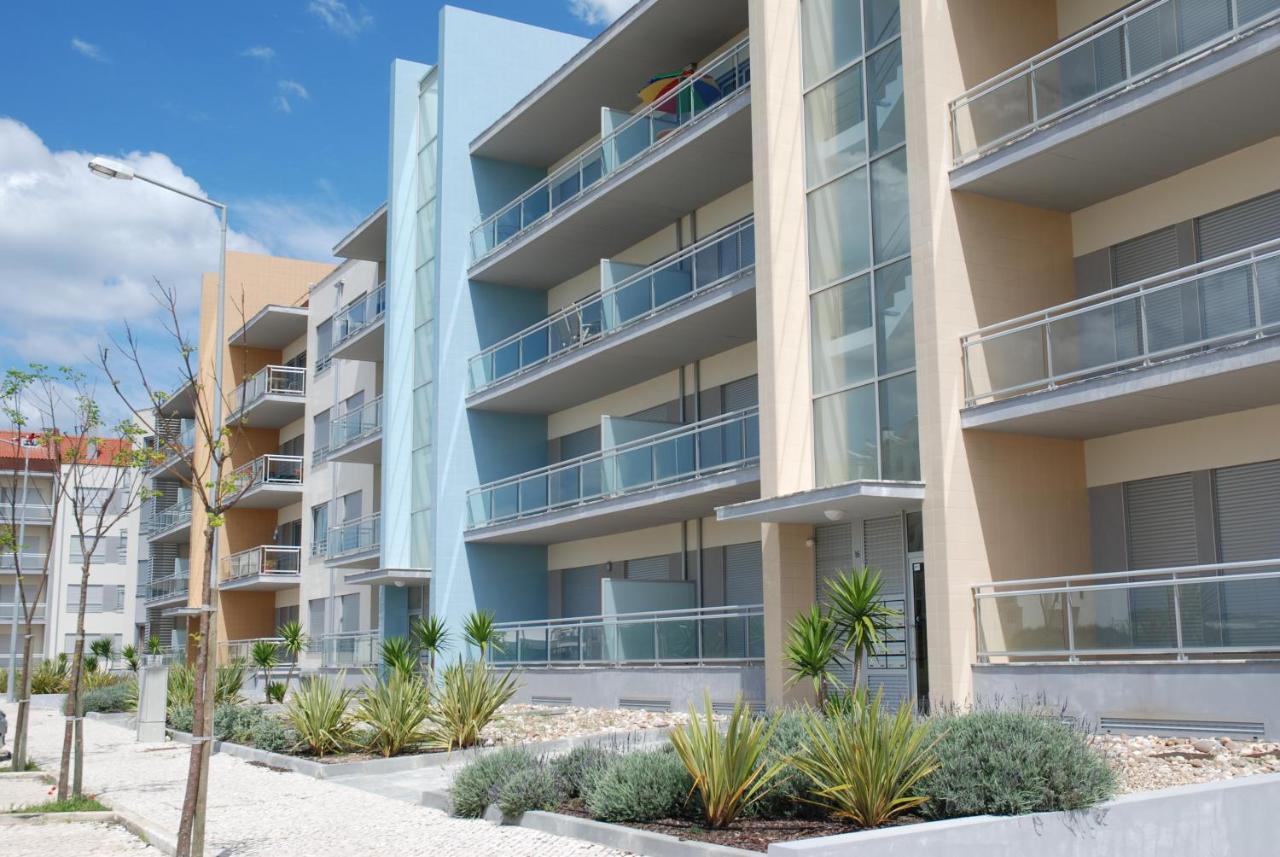 Solar - Sea View Apartment With Pool São Martinho do Porto Eksteriør billede