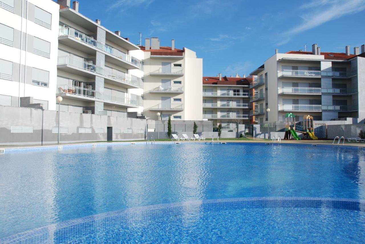 Solar - Sea View Apartment With Pool São Martinho do Porto Eksteriør billede